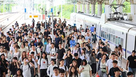 中国人民的好朋友为了友谊跨越山海